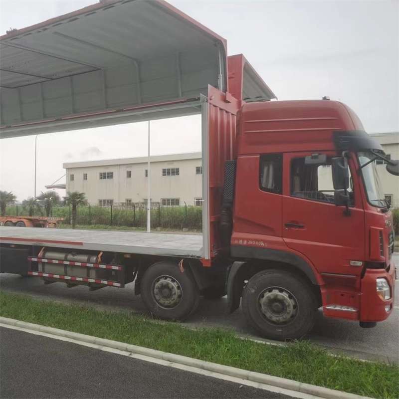 亚东县德格县进仓物流：专线直达的多元货运探索